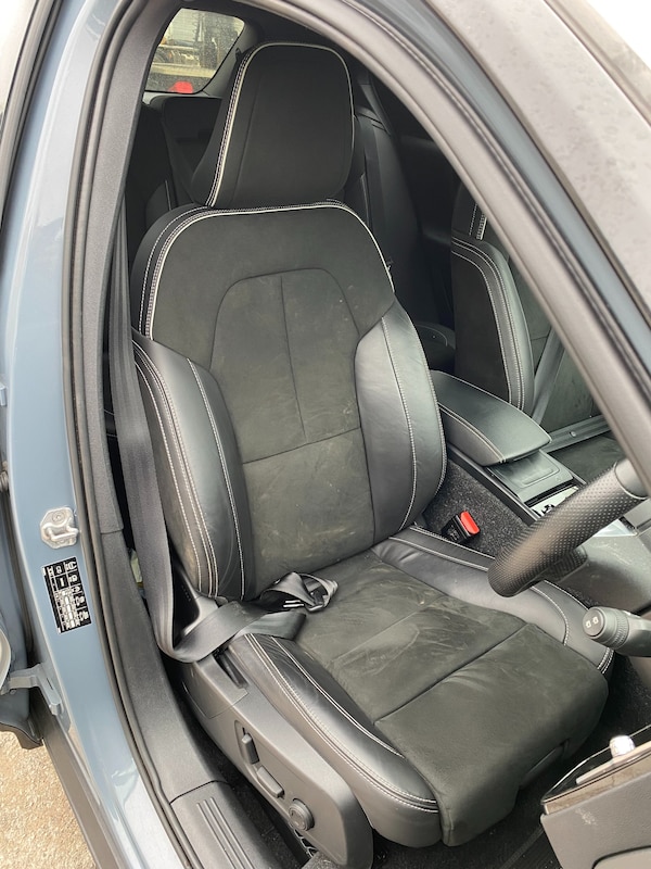 Used Volvo XC40 2021 for sale - 76253929: Photo 14