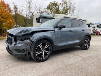 Used Volvo XC40 2021 for sale - 76253929: Photo
