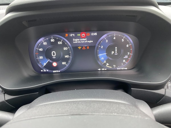 Used Volvo XC40 2021 for sale - 76253929: Photo 9