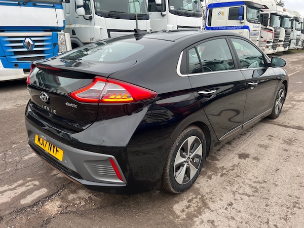 Used Hyundai IONIQ 2017 for sale - 73142908: Photo 2