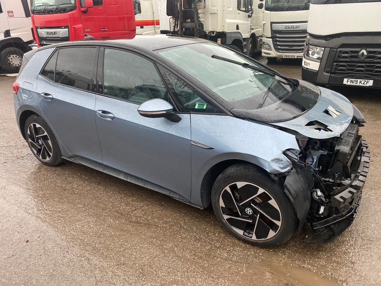 Used Volkswagen ID.3 2023 for sale - 77124251: Photo 4