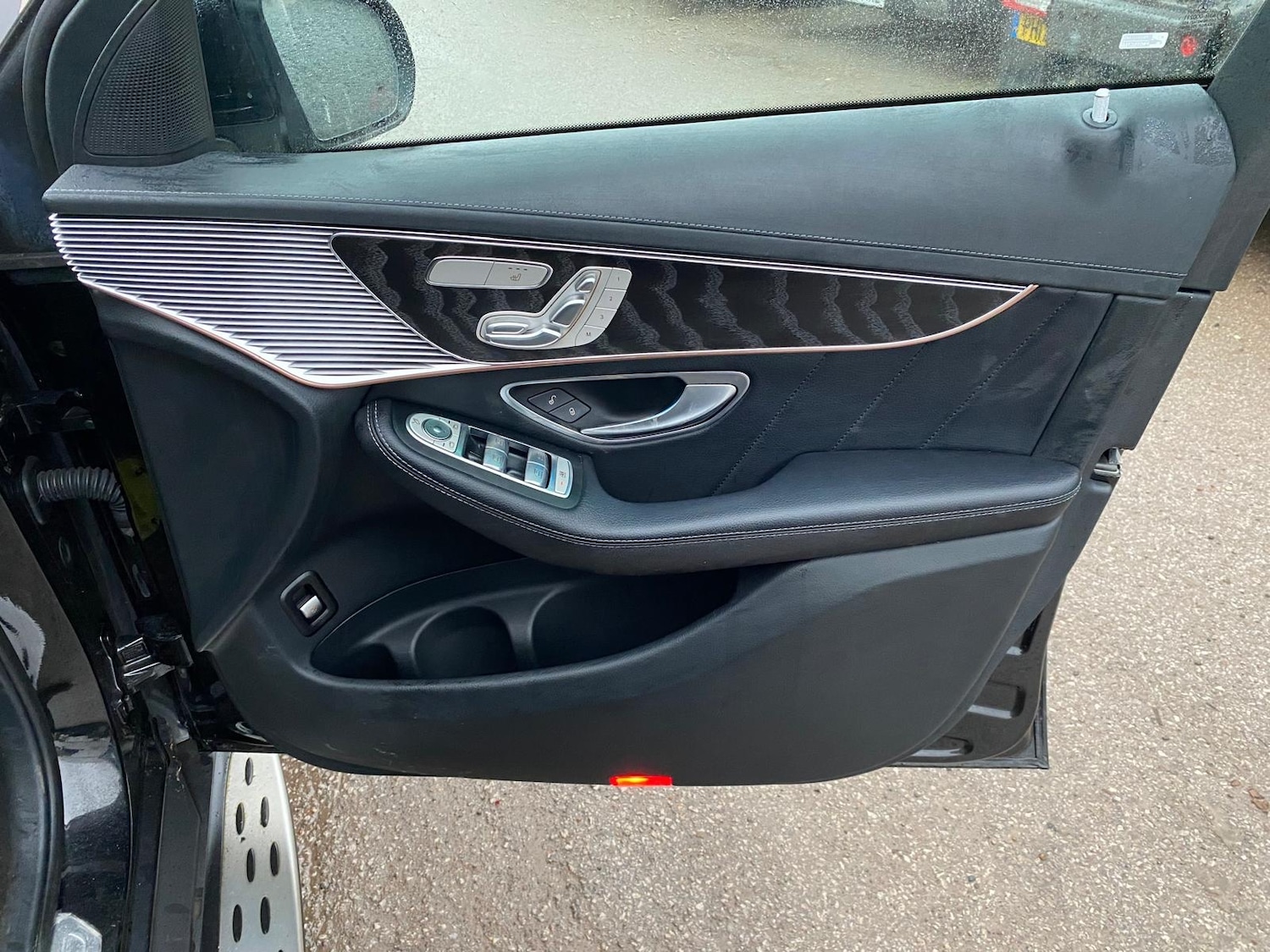 Used Mercedes-Benz EQC 2022 for sale - 77196631: Photo 16