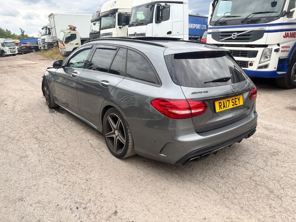 Used Mercedes-Benz C-Class 2017 for sale - 75262641: Photo 1