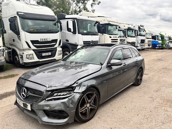 Used Mercedes-Benz C-Class 2017 for sale - 75262641: Photo