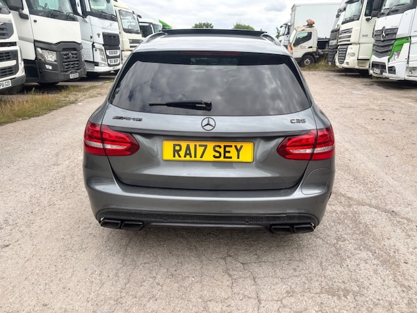 Used Mercedes-Benz C-Class 2017 for sale - 75262641: Photo 5