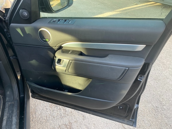 Used Land Rover Discovery 2020 for sale - 76156798: Photo 18
