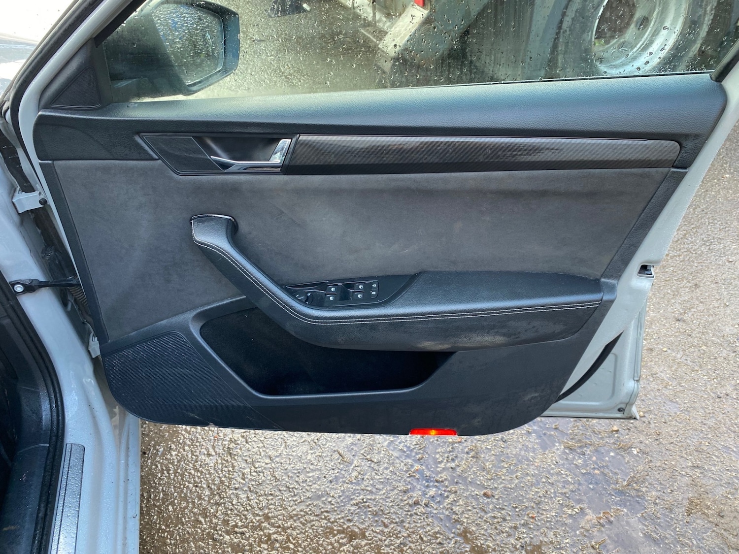 Used Skoda Superb 2023 for sale - 77517563: Photo 18