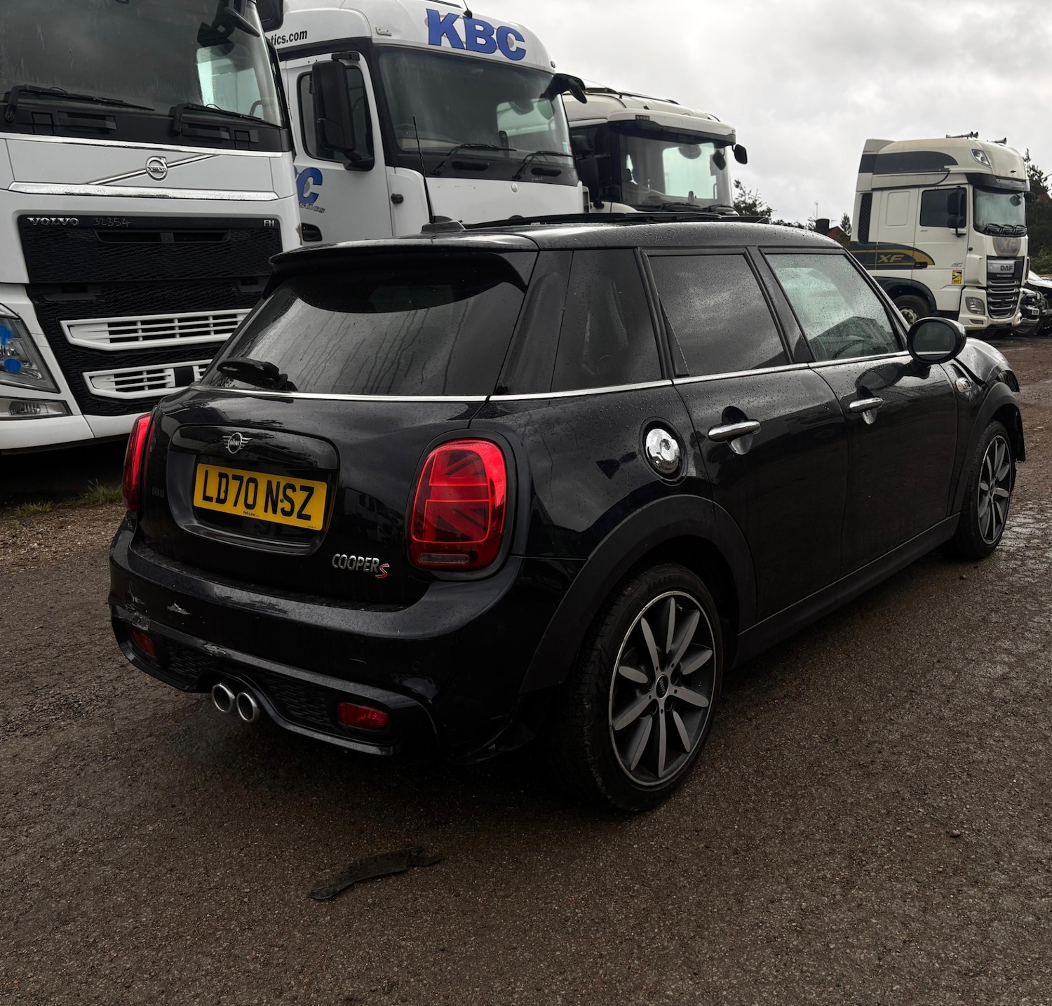 Vehicle 3