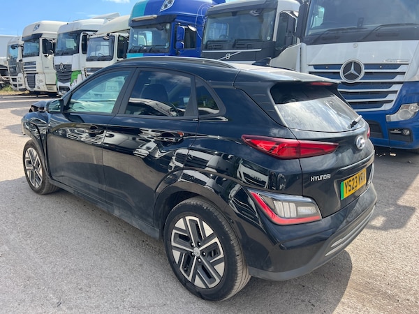 Used Hyundai KONA 2023 for sale - 74704189: Photo 1
