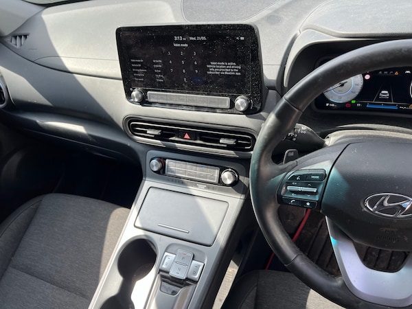 Used Hyundai KONA 2023 for sale - 74704189: Photo 7