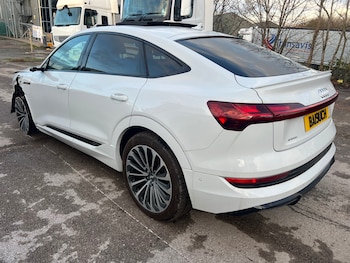 Used Audi e-tron 2020 for sale - 76595293: Photo