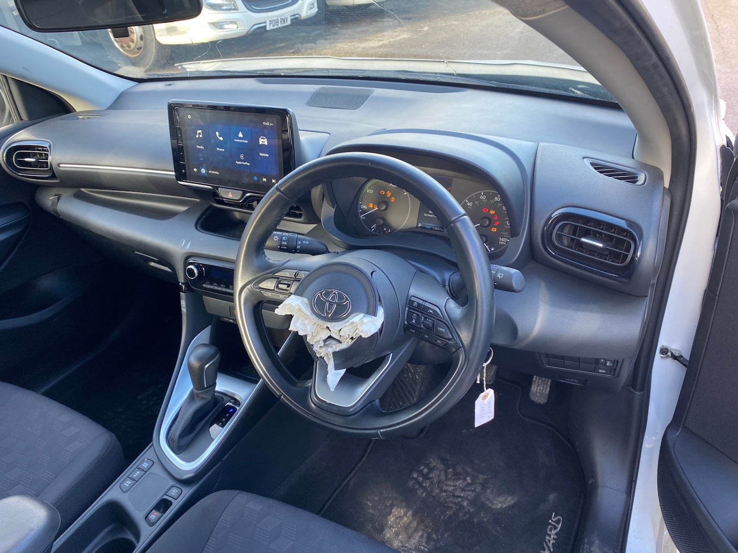 Used Toyota Yaris 2024 for sale - 77311004: Photo 9