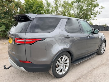 Used Land Rover Discovery 2018 for sale - 79367636: Photo