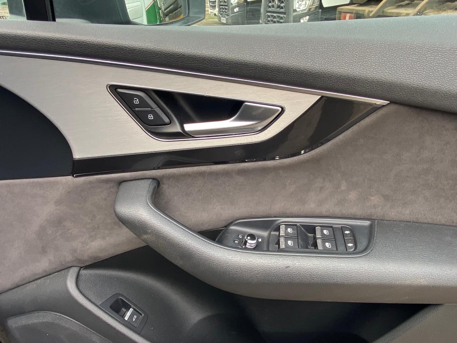 Used Audi Q7 2016 for sale - 78039965: Photo 15