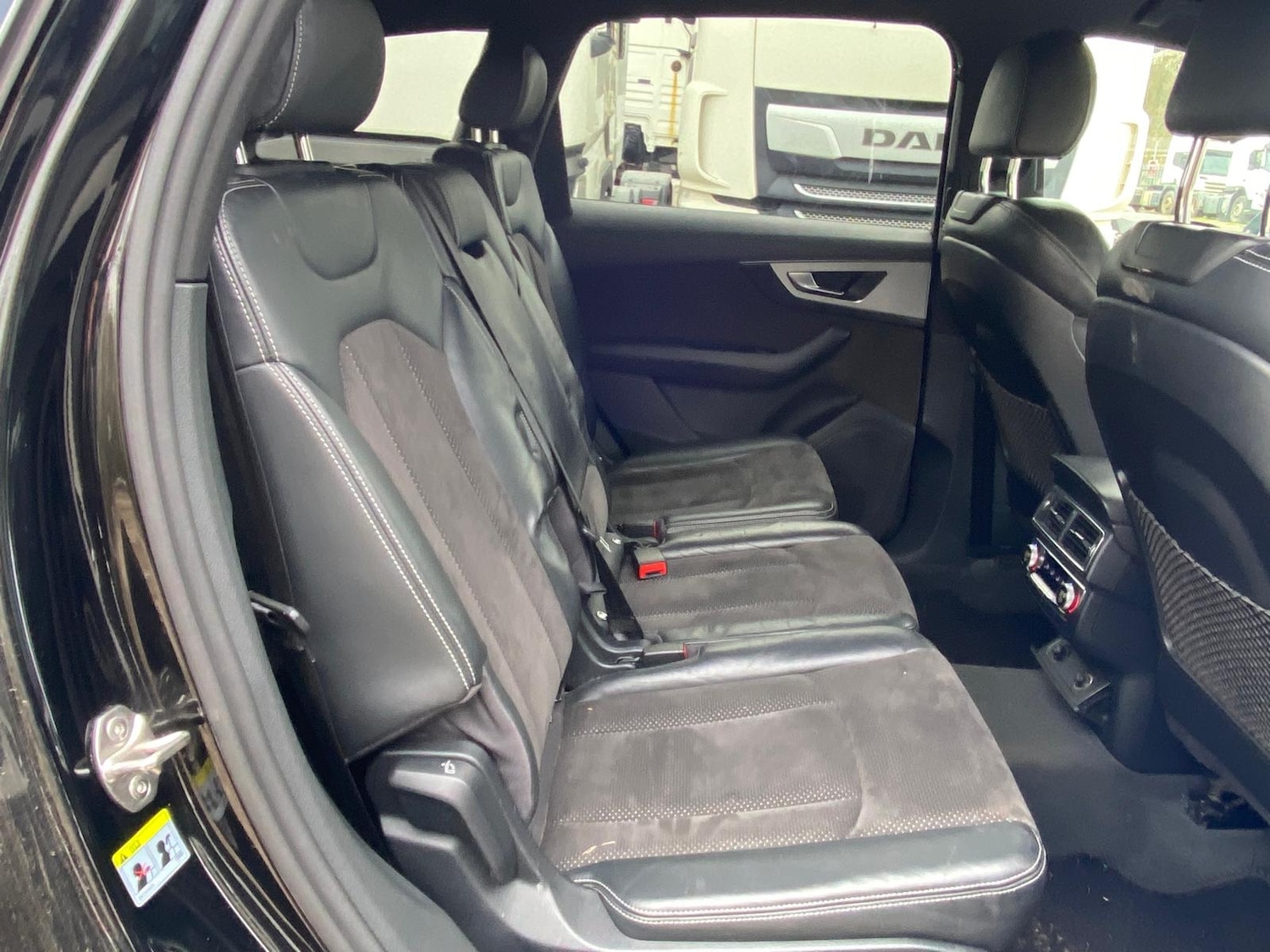 Used Audi Q7 2016 for sale - 78039965: Photo 17