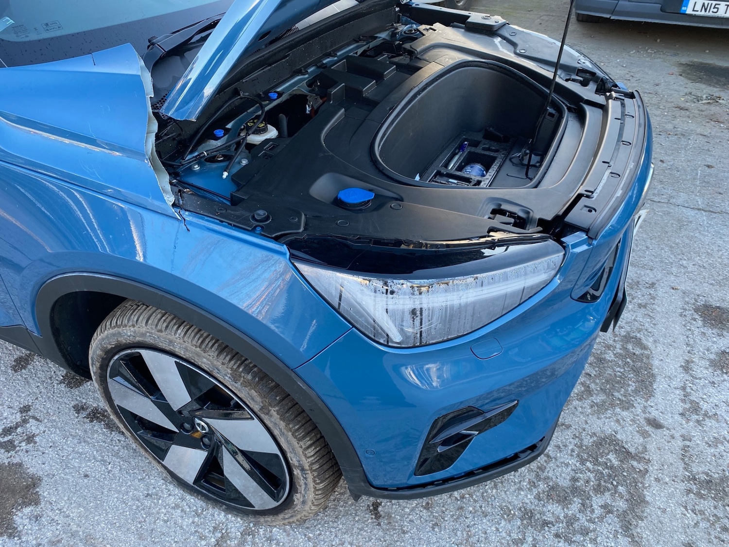 Used Volvo XC40 2024 for sale - 76352267: Photo 10