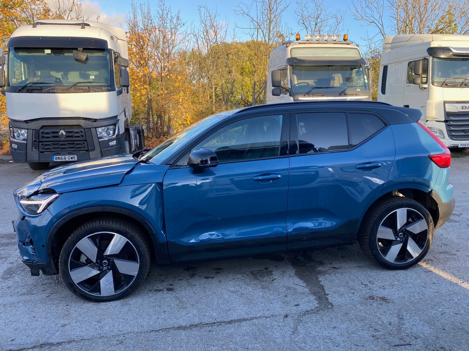Used Volvo XC40 2024 for sale - 76352267: Photo 6