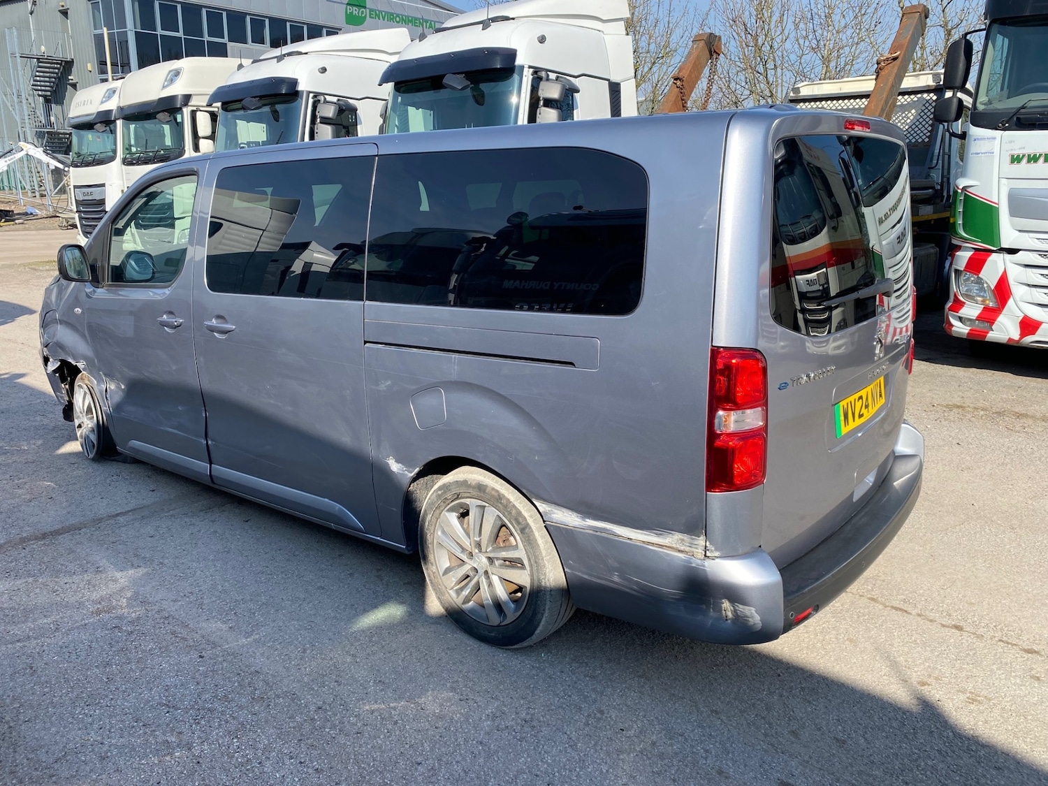 Used Peugeot Traveller 2024 for sale - 77947348: Photo 3