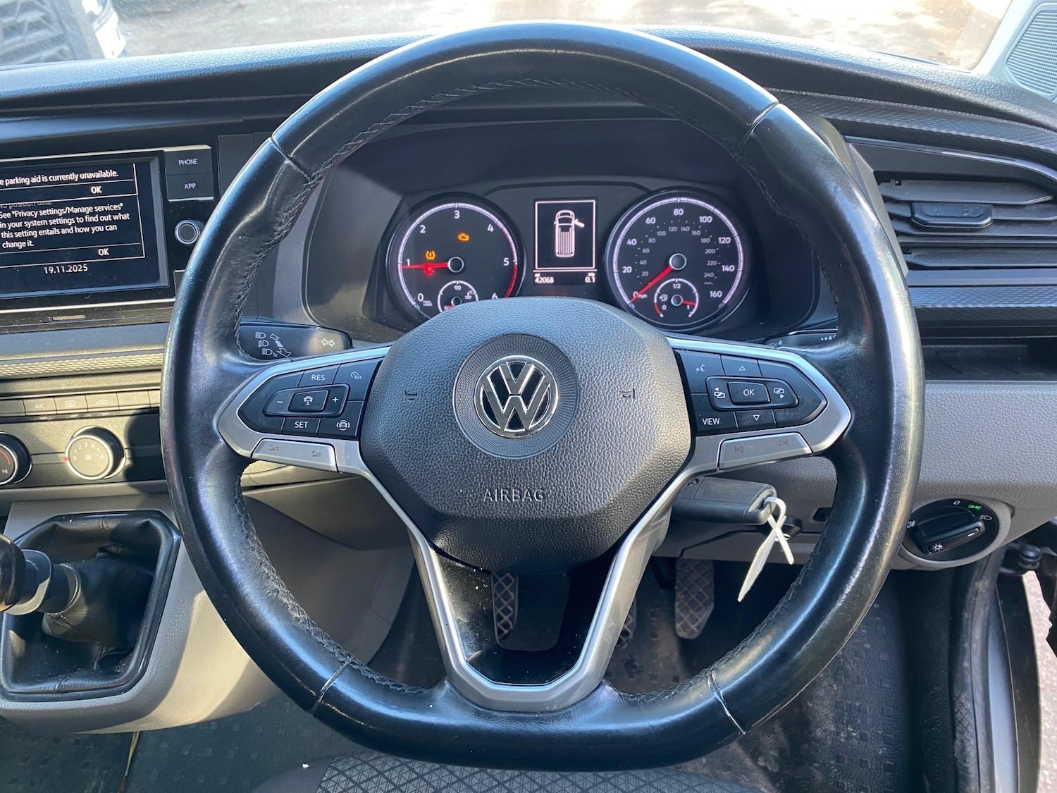 Used Volkswagen Transporter Shuttle 2020 for sale - 76892998: Photo 11