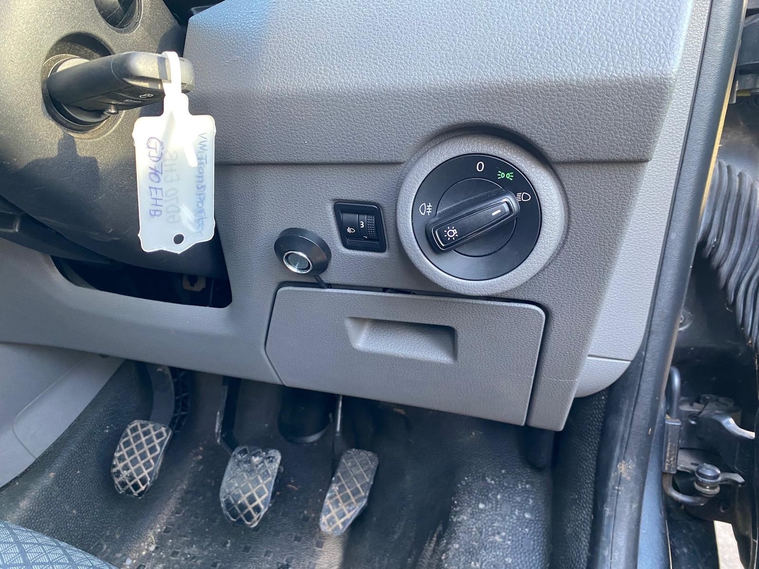 Used Volkswagen Transporter Shuttle 2020 for sale - 76892998: Photo 14