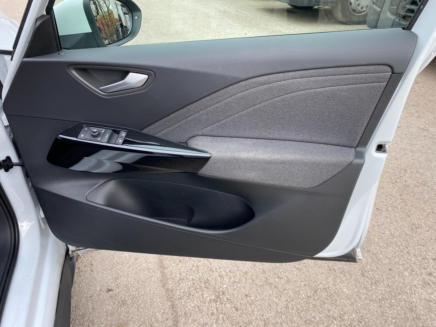 Used Volkswagen ID.3 2025 for sale - 78176856: Photo 16