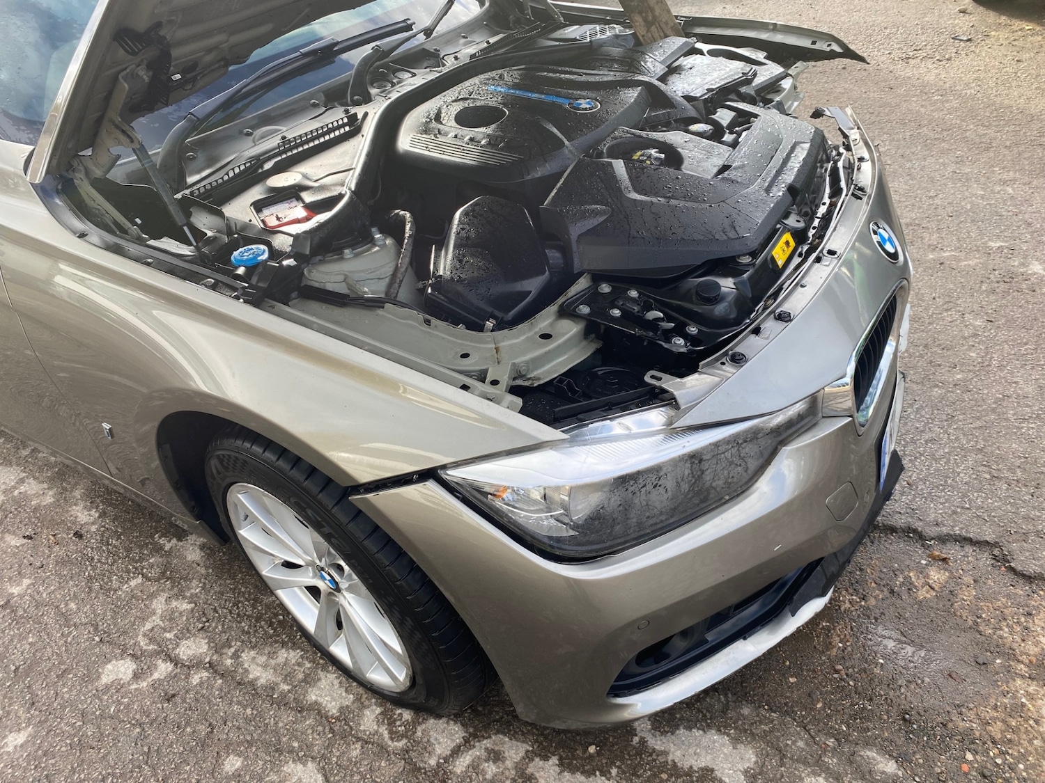 Used BMW 3 Series 2017 for sale - 76327403: Photo 10