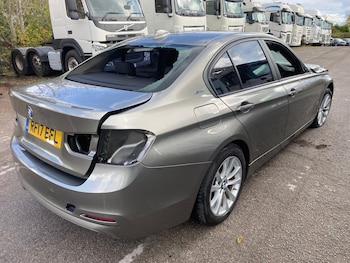 Used BMW 3 Series 2017 for sale - 76327403: Photo