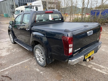 Used Isuzu D-Max 2020 for sale - 76554187: Photo