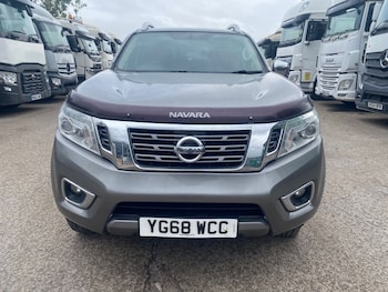 Nissan - Navara