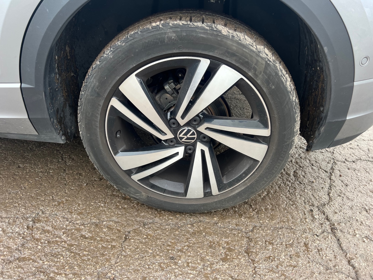 Used Volkswagen T-Roc 2024 for sale - 76488470: Photo 13