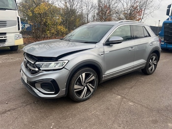 Used Volkswagen T-Roc 2024 for sale - 76488470: Photo