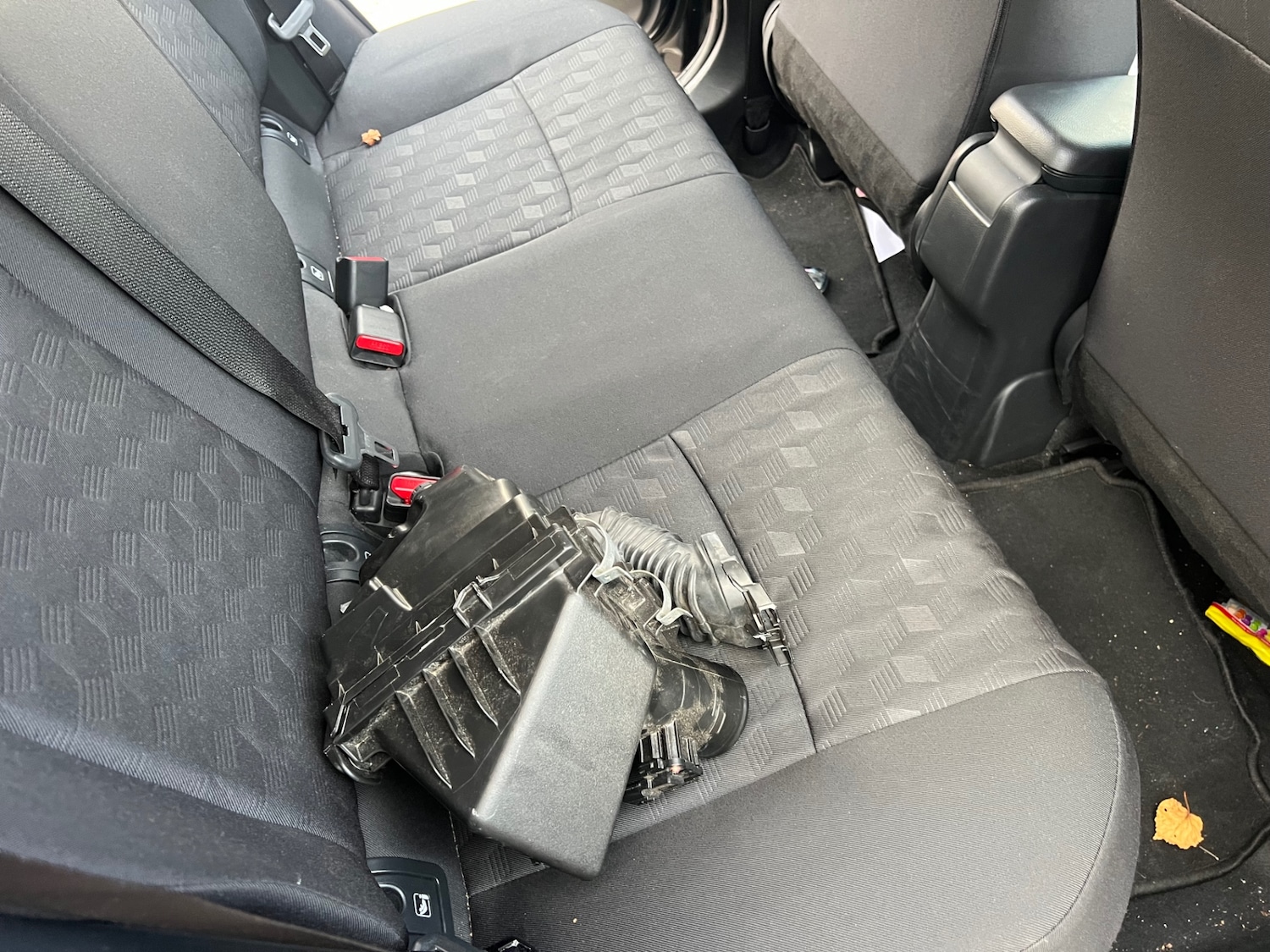 Used Toyota Yaris 2024 for sale - 76557748: Photo 11