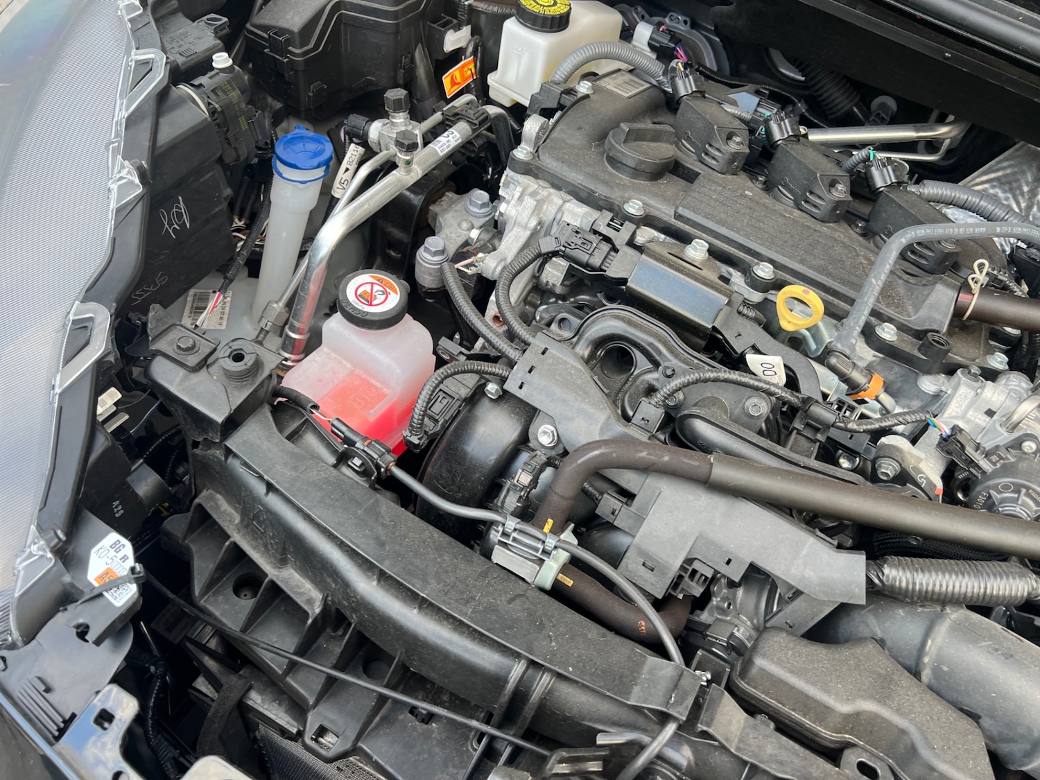 Used Toyota Yaris 2024 for sale - 76557748: Photo 16