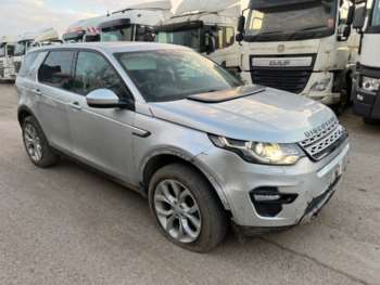 Used Land Rover Discovery Sport 2018 for sale - 74067729: Photo