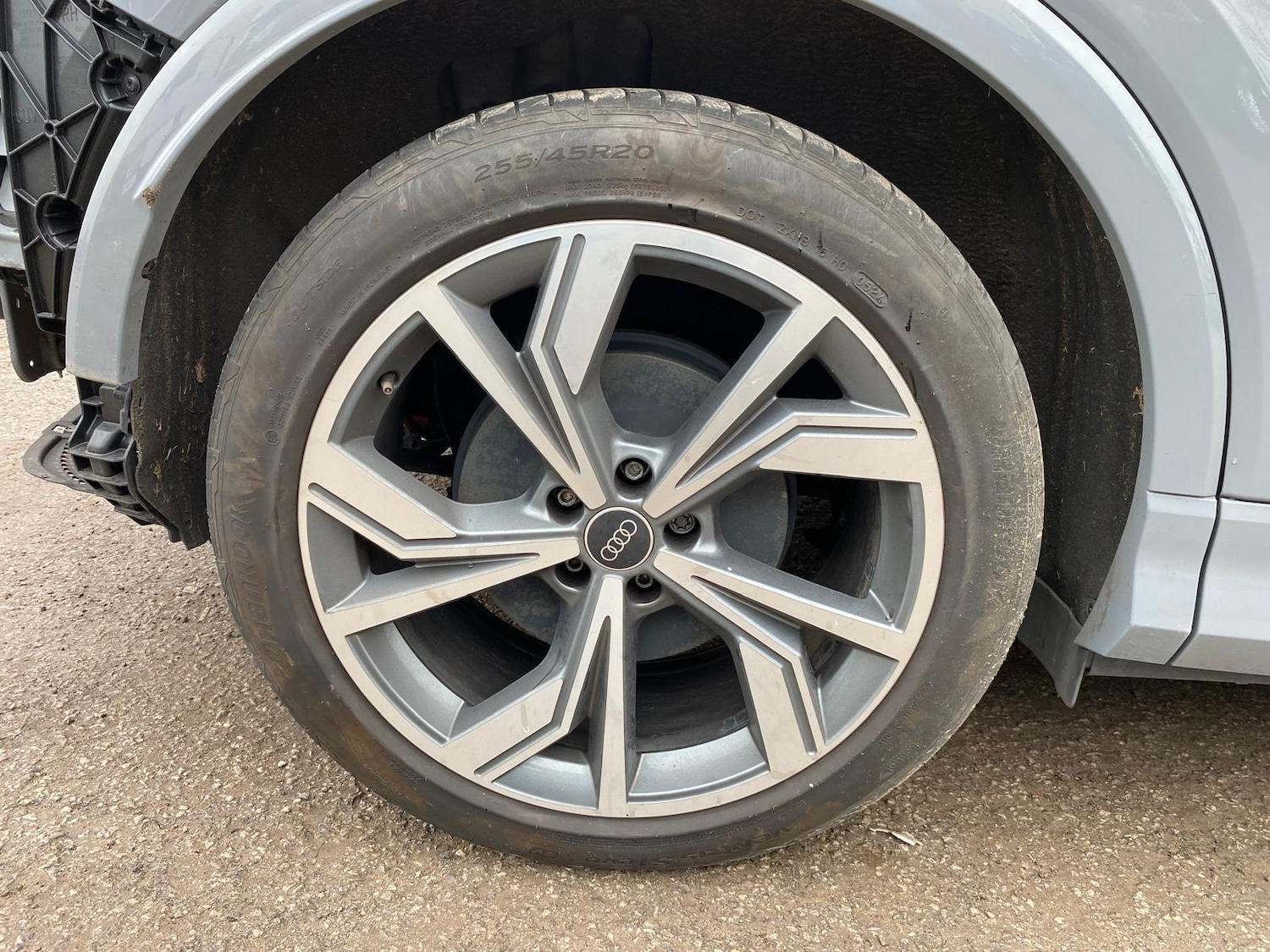 Used Audi Q4 e-tron 2023 for sale - 77352230: Photo 16