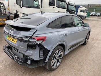 Used Audi Q4 e-tron 2023 for sale - 77352230: Photo