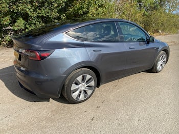 Used Tesla Model Y 2023 for sale - 79606850: Photo