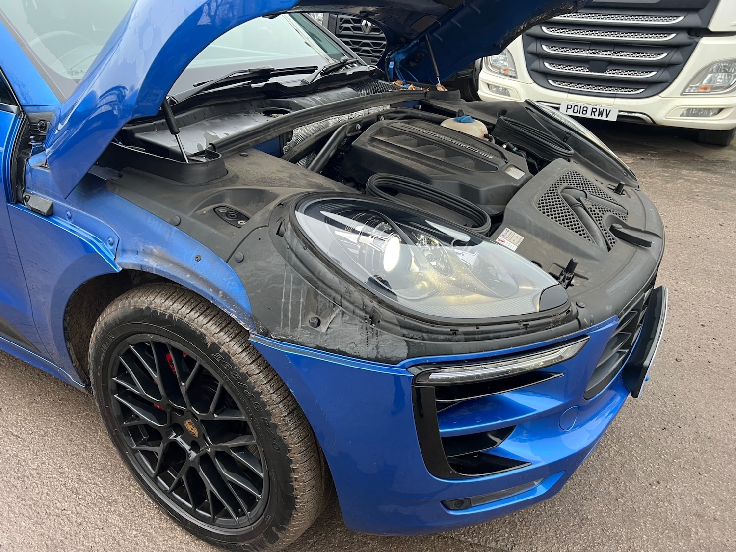 Used Porsche Macan 2016 for sale - 77127689: Photo 21