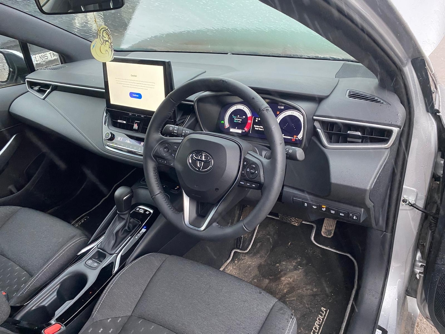 Used Toyota Corolla 2024 for sale - 76777125: Photo 9