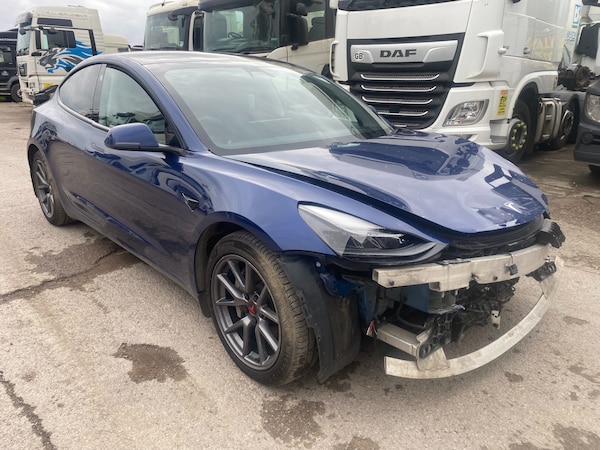 Used Tesla Model 3 2021 for sale - 76047694: Photo 6