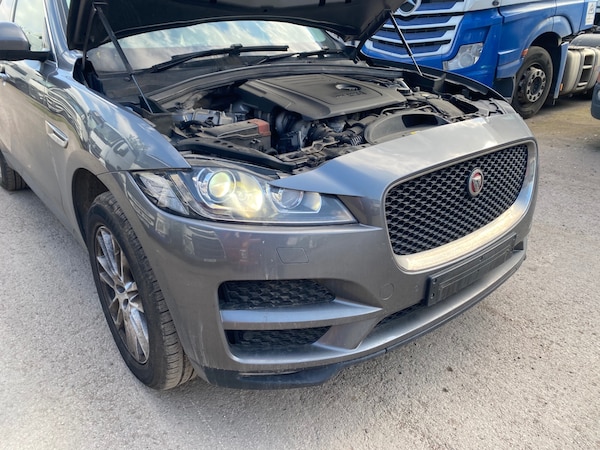 Used Jaguar F-Pace 2017 for sale - 74537704: Photo 15