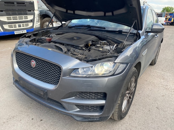Used Jaguar F-Pace 2017 for sale - 74537704: Photo 17