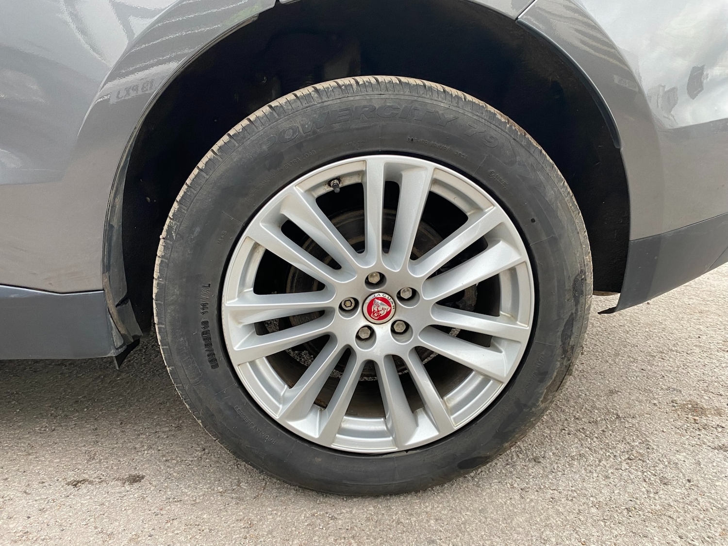 Used Jaguar F-Pace 2017 for sale - 74537704: Photo 21