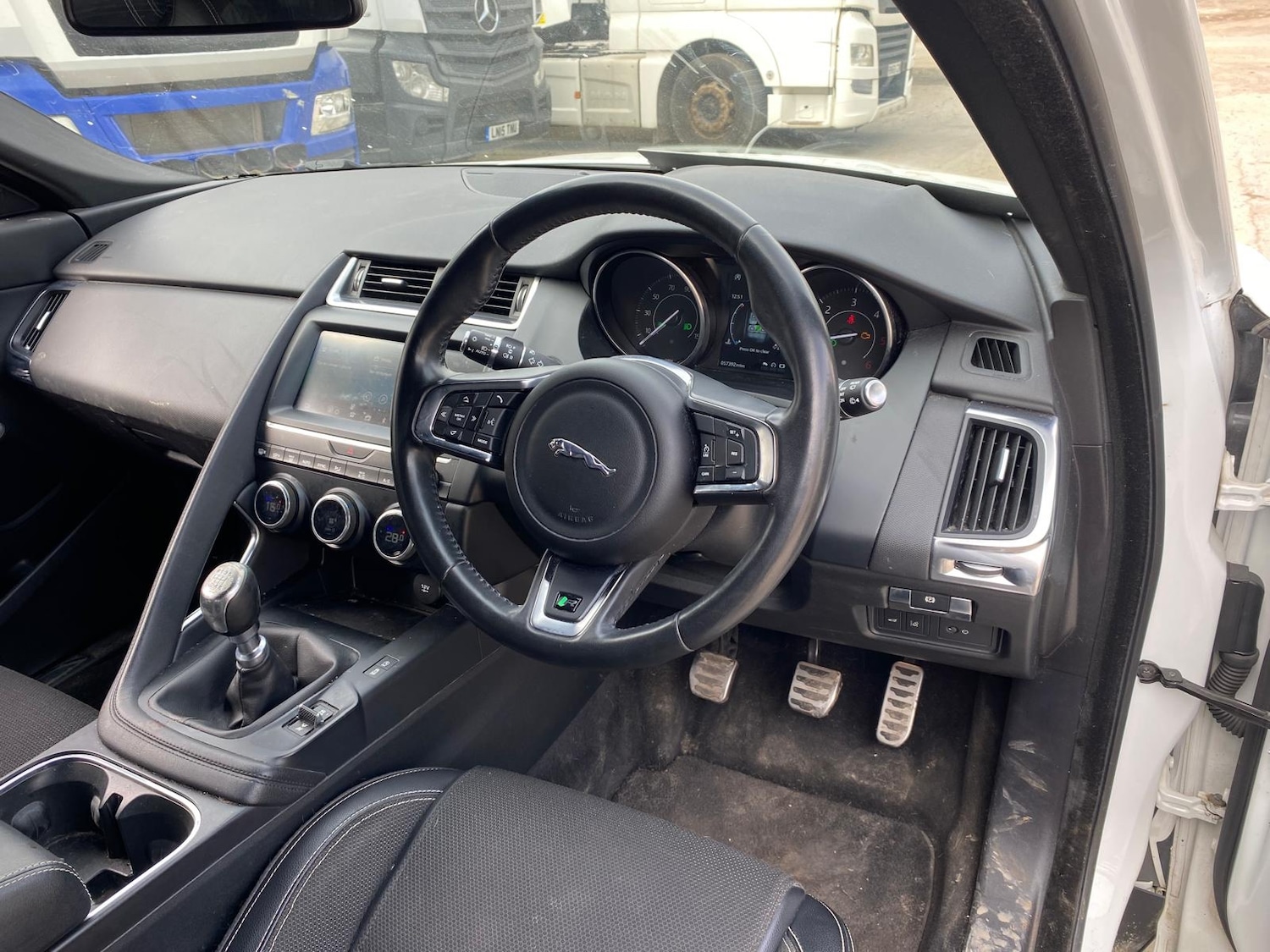 Used Jaguar E-Pace 2019 for sale - 77984929: Photo 10