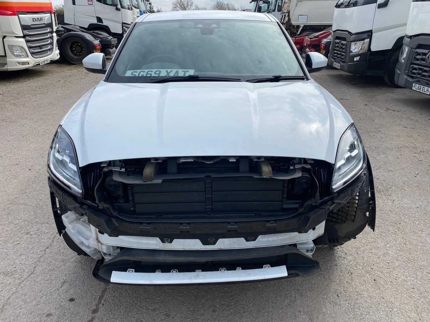 Used Jaguar E-Pace 2019 for sale - 77984929: Photo 7