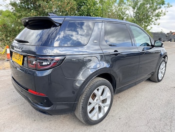 Used Land Rover Discovery Sport 2023 for sale - 79367641: Photo