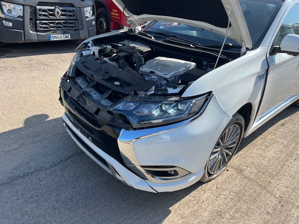 Used Mitsubishi Outlander 2019 for sale - 74139037: Photo 12