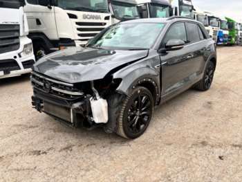 Used Volkswagen T-Roc 2023 for sale - 75333007: Photo