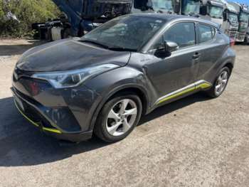 Used Toyota C-HR 2017 for sale - 74366722: Photo