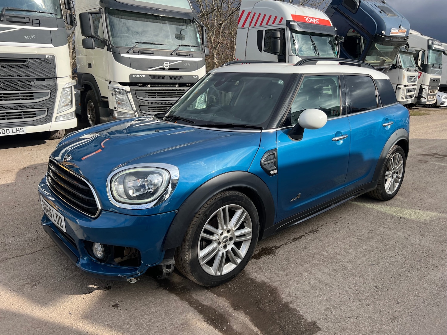 Vehicle 1